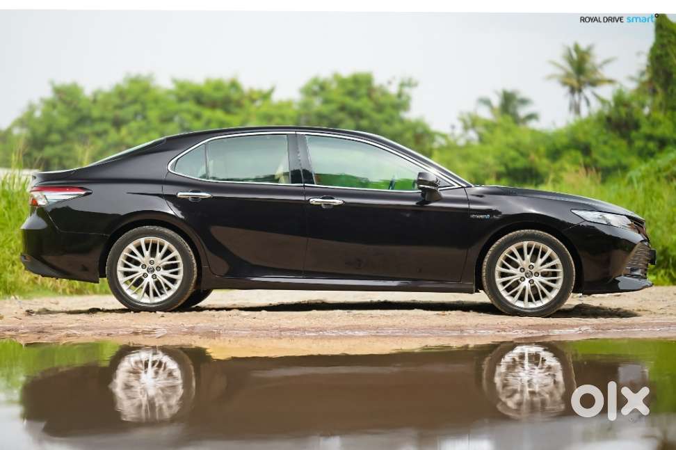 Toyota Camry, 2019, Petrol