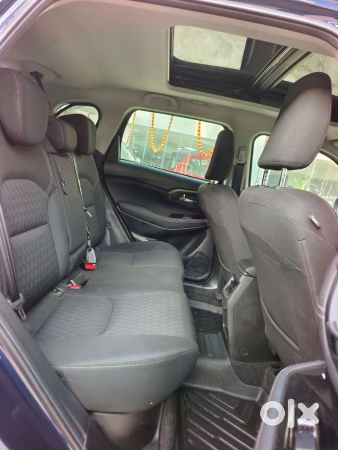 Maruti Suzuki Grand Vitara 1.5 Zeta Plus Intelligent Hybrid Ecvt, 20..