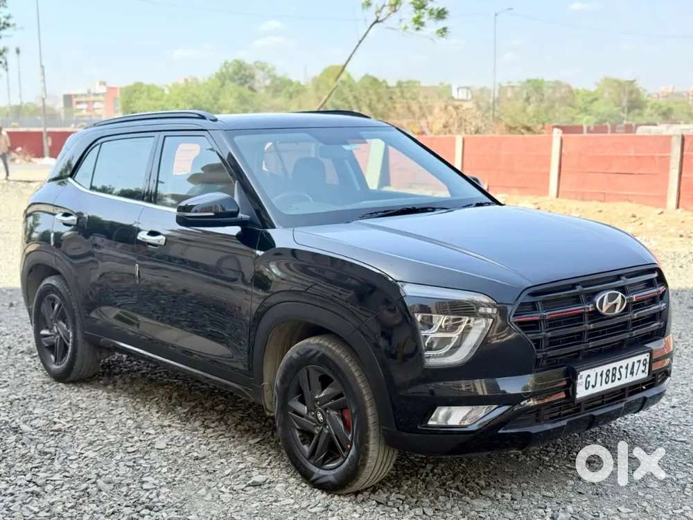 Creta With Push Start + Sunroof