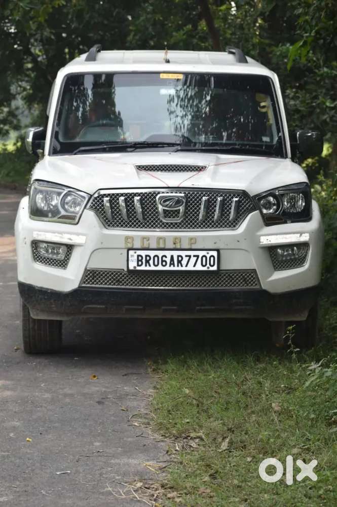 Mahindra Scorpio 2.2 S6 Plus 2015