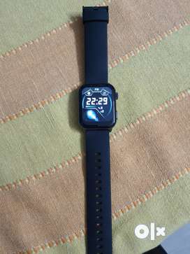 Second hand best sale smart watch olx