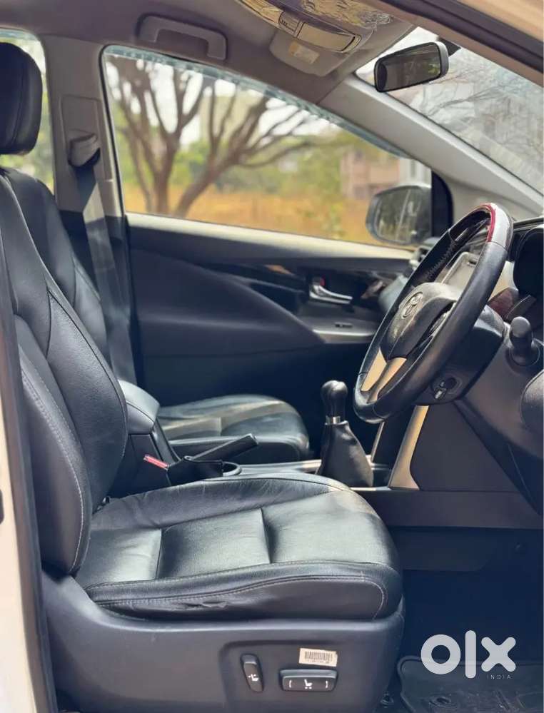 Toyota Innova Crysta 2018 Diesel Manual