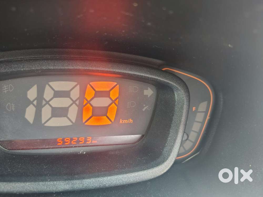 Renault Kwid 1.0 Rxt (o), 2016, Petrol