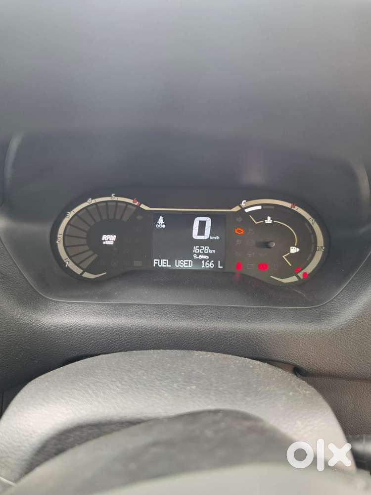 Nissan Magnite Petrol Manual 2026