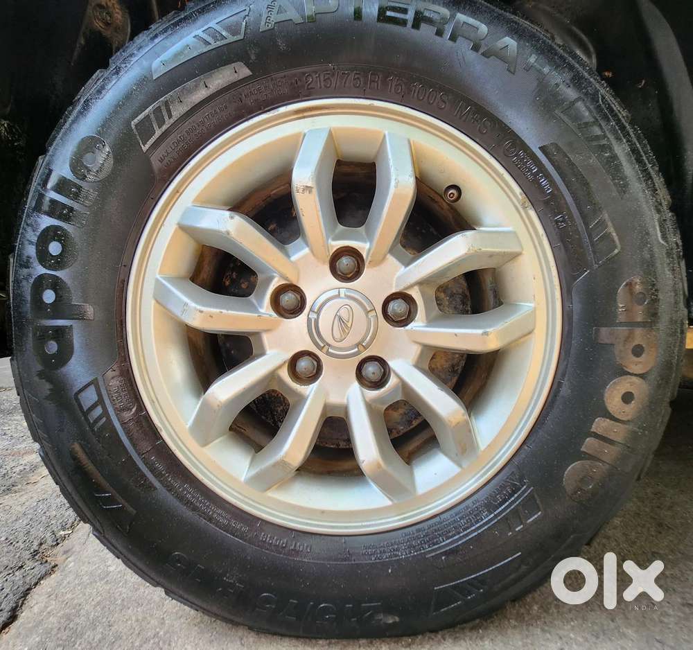 Mahindra Tuv 300 Mhawk100 T8, 2018, Diesel