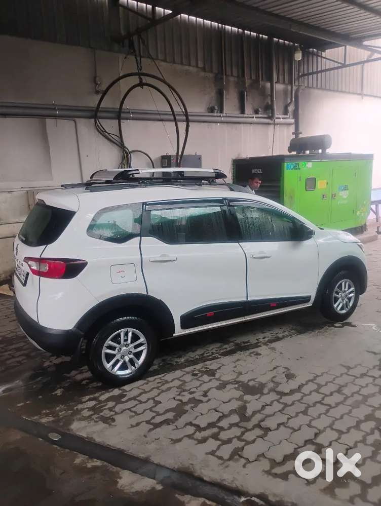 Renault Triber Bs6.2 Phase With Service Records.