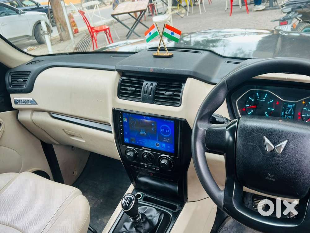 Mahindra Scorpio Classic 2025