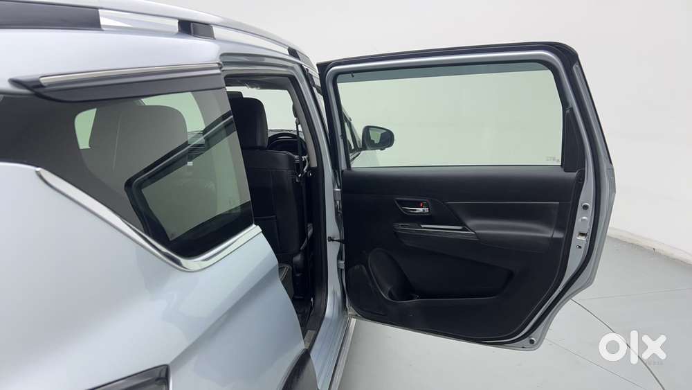 Maruti Suzuki Xl6 1.5 Alpha Plus At, 2022, Petrol