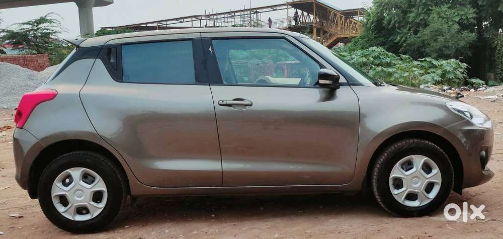 Maruti Suzuki Swift Vxi Ags, 2022, Petrol