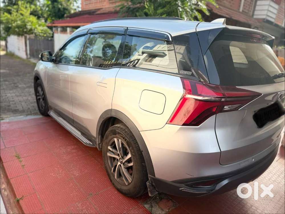 Mahindra Xuv700 2023 Ax5