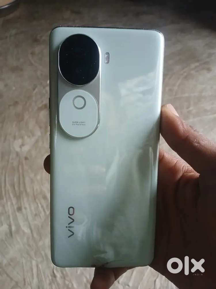 vivi様おまとめ Vivo v 40 e 8+8 storage 256 - Mobile Phones in undefined, Lalsot