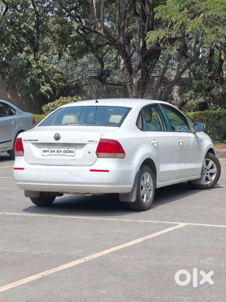 Volkswagen Vento Petrol Highline, 2011, Petrol