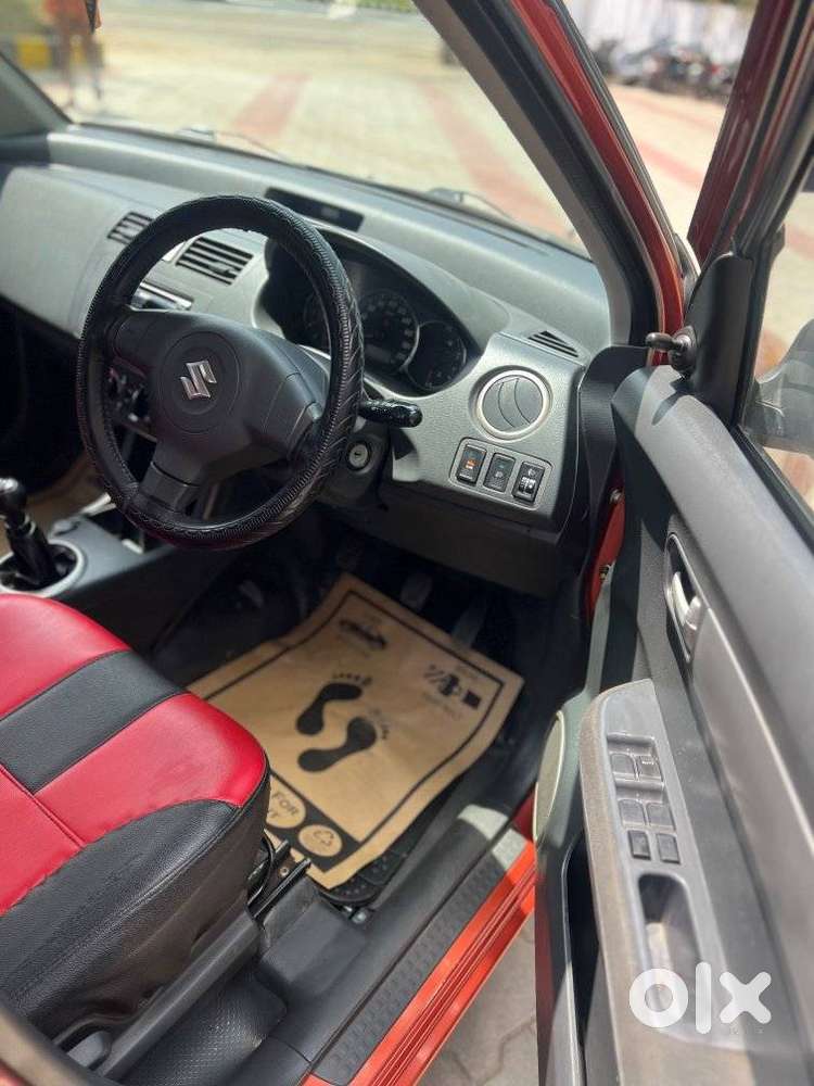 Maruti Suzuki Swift 1.2 Vxi (o), 2011, Petrol