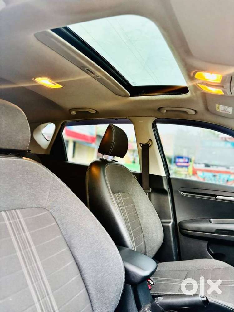 Kia Sonet G1.2 5mt Htk+(o), 2024, Petrol