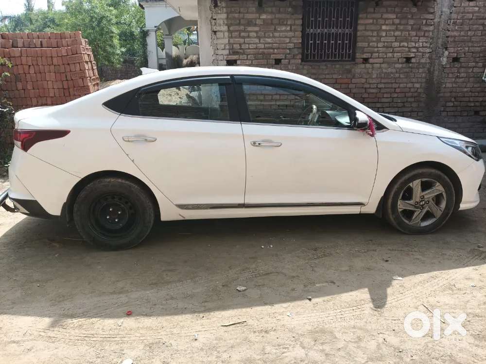 Hyundai Verna 2022 Petrol 35000 Km Driven