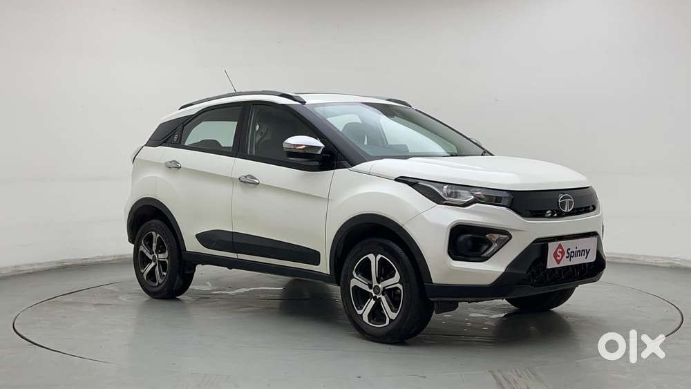 Tata Nexon 1.2 Revotron Xm (s), 2023, Petrol