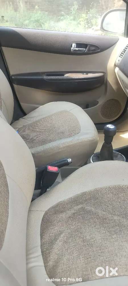 Hyundai New I20 2010 Petrol 112000 Km Driven+ Cng