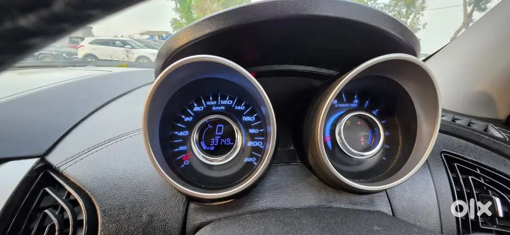 Mahindra Xuv500 Diesel 2019