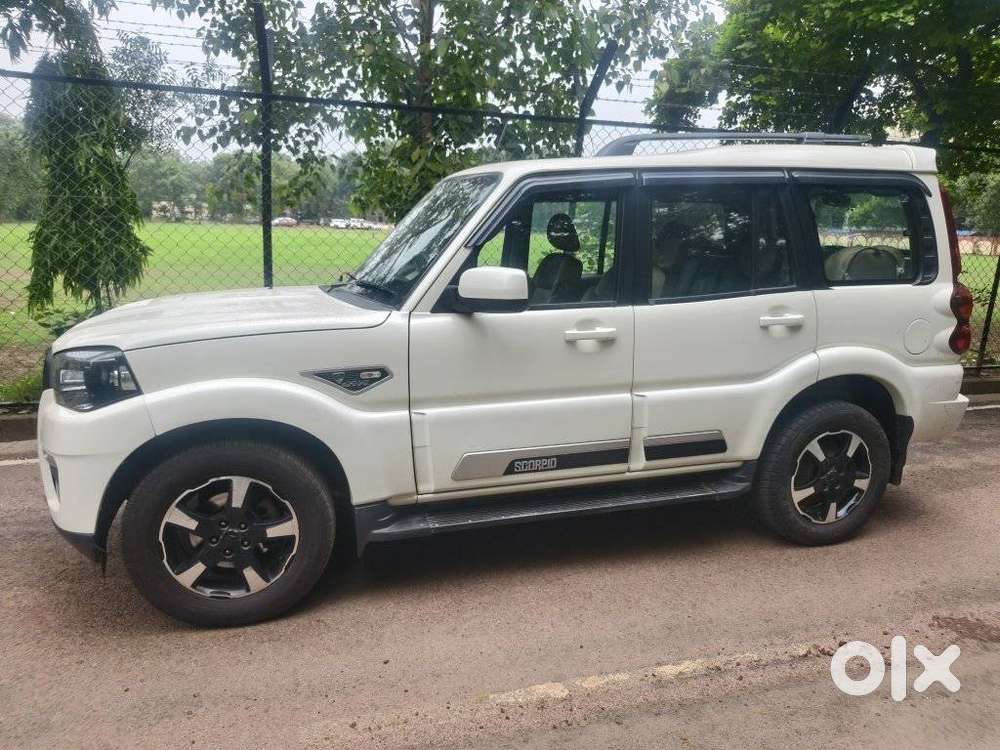 Mahindra Scorpio S11 Mt 7s, 2023, Diesel