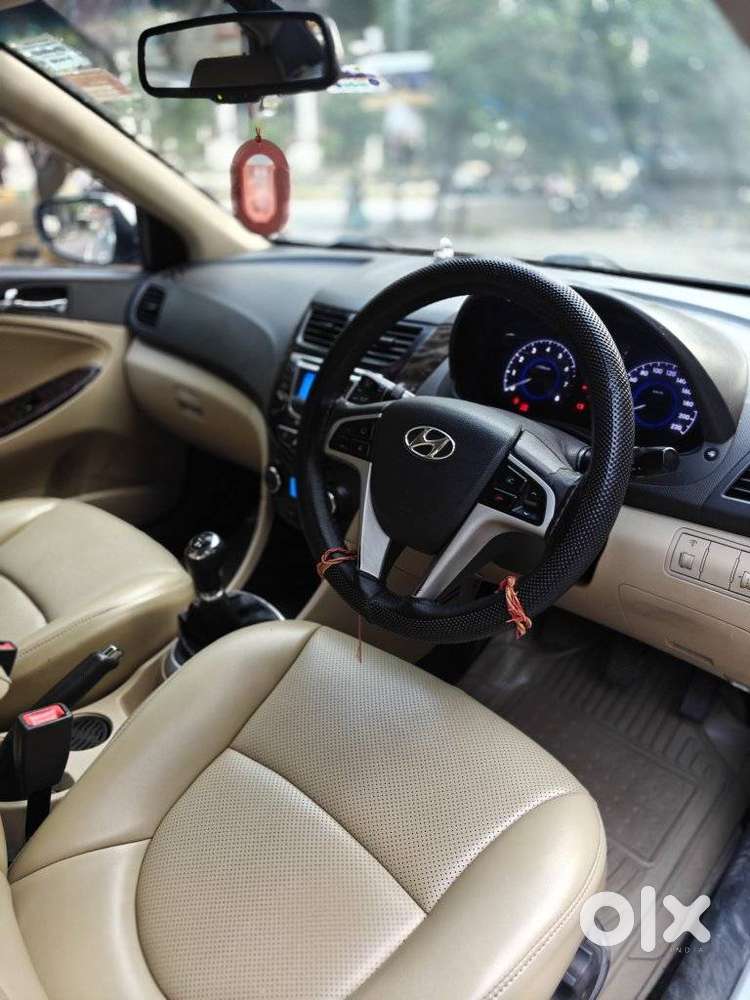 Hyundai Verna 1.6 Sx (o) At Anniversary Edition Vtvt, 2013, Petrol