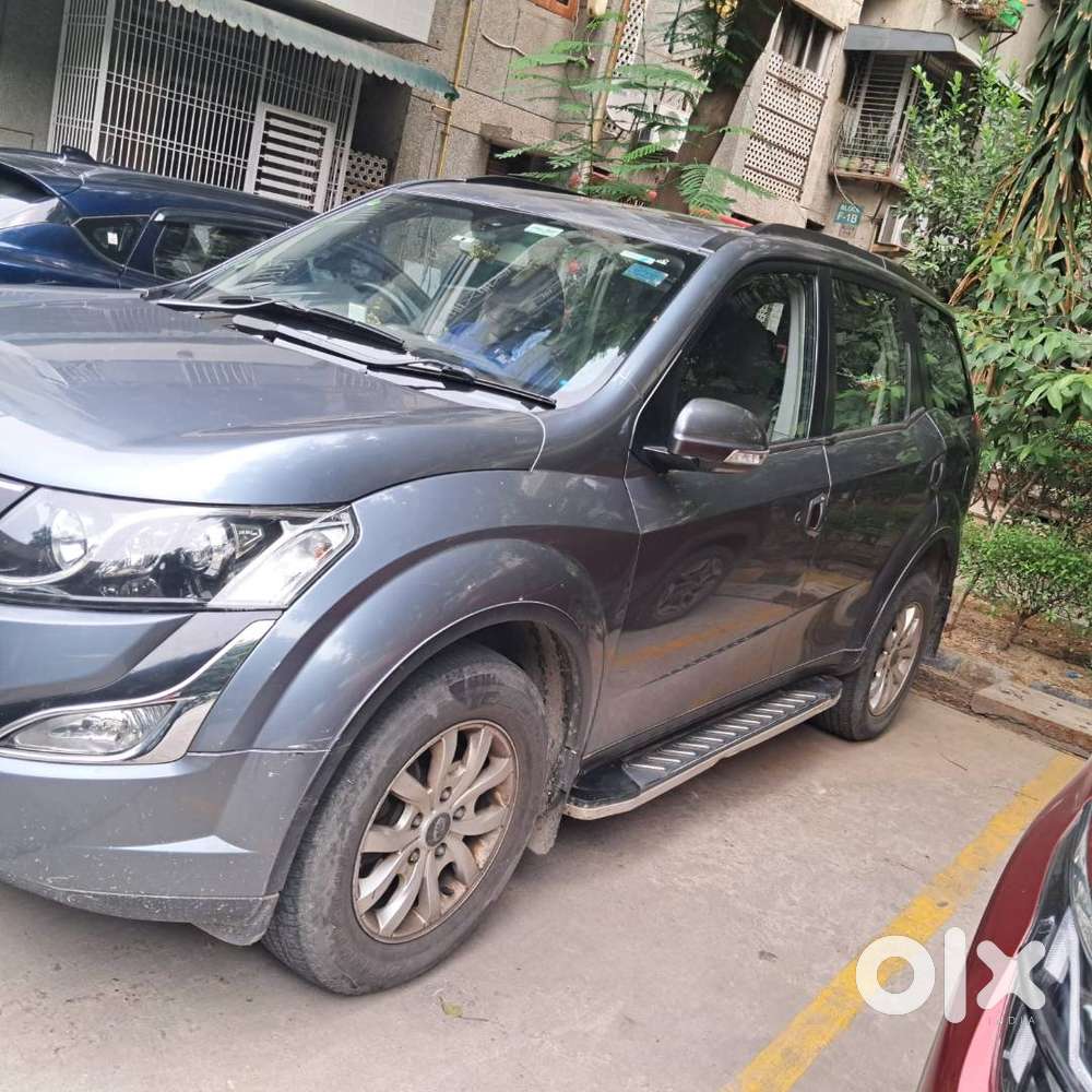 Mahindra Xuv500 2017 Car