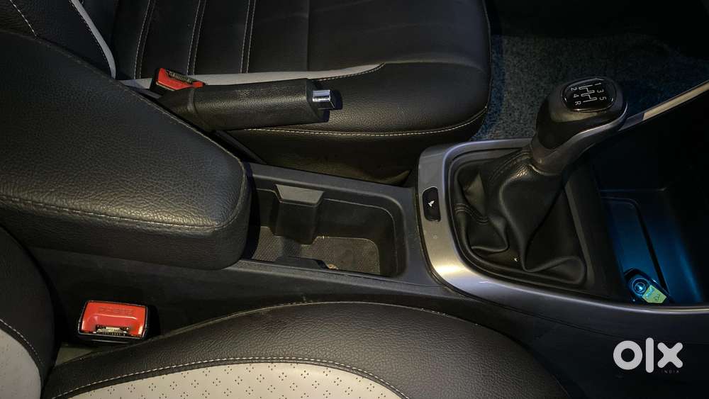 Tata Altroz Xz, 2020, Petrol