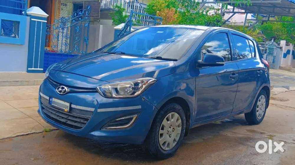 Hyundai I20 Magna 2013 Car