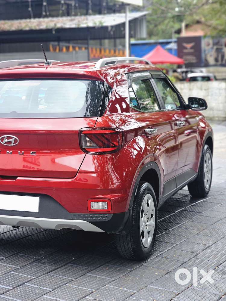 Hyundai Venue S 1.2 Petrol, 2020, Petrol