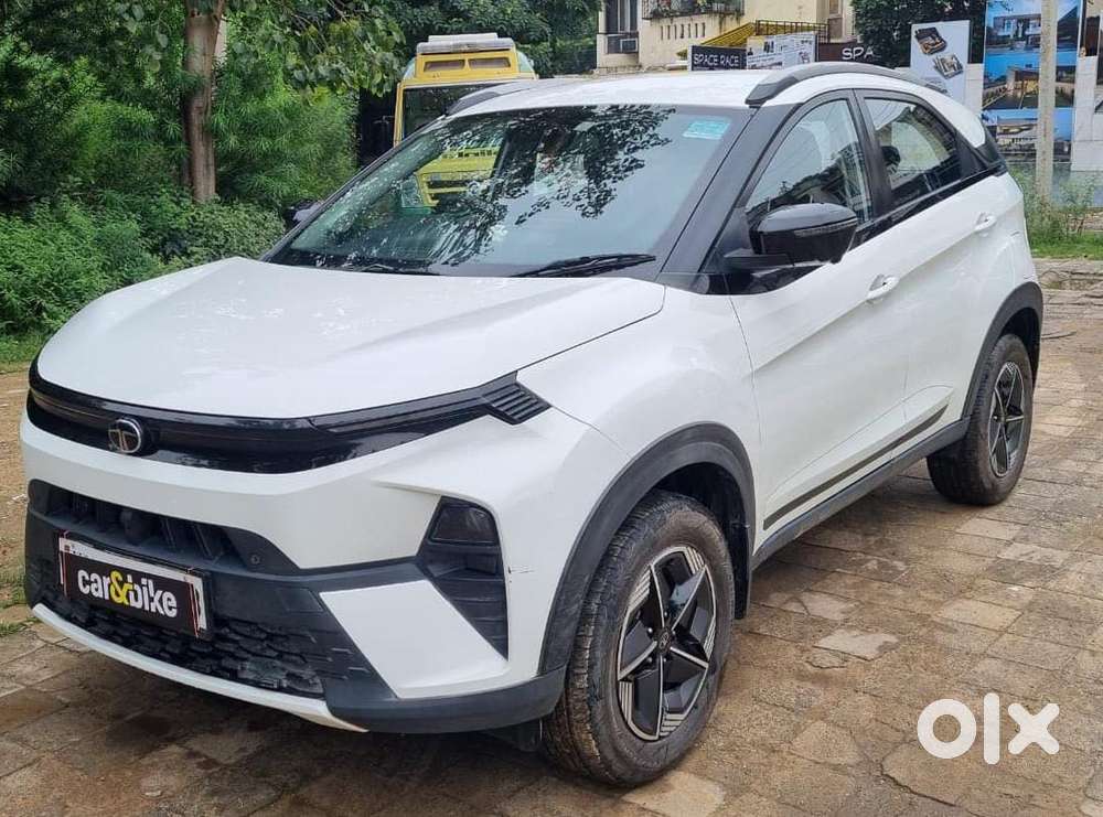 Tata Nexon Creative Plus 1.2 Revotron Petrol 6 Amt, 2024, Petrol