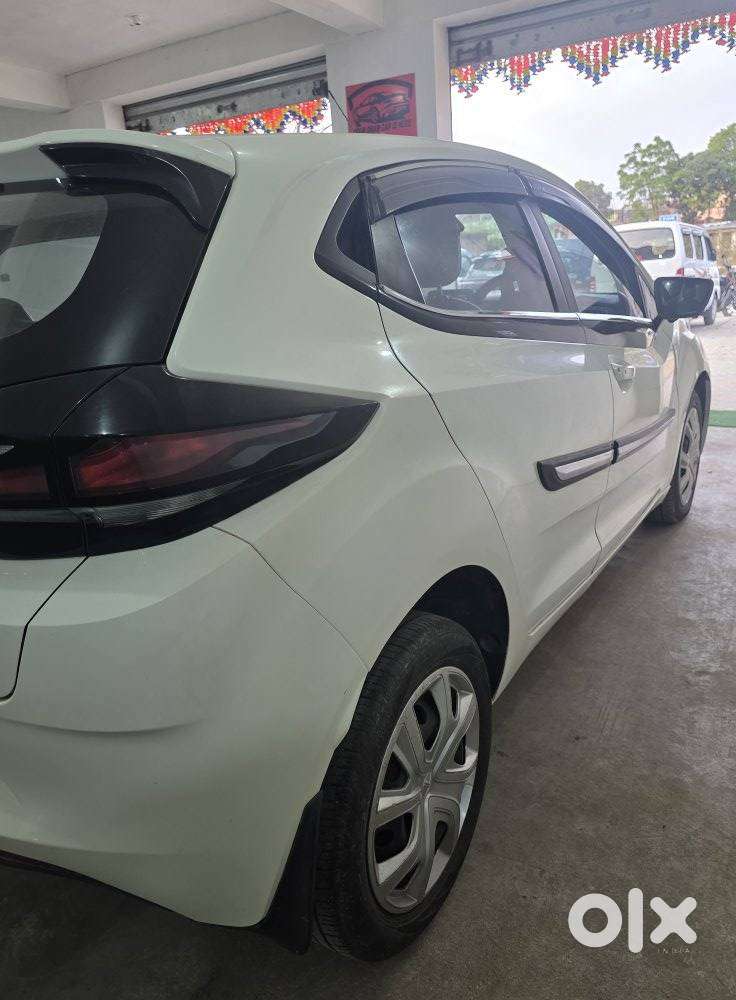 Tata Altroz 1.2 Xt, 2021, Diesel