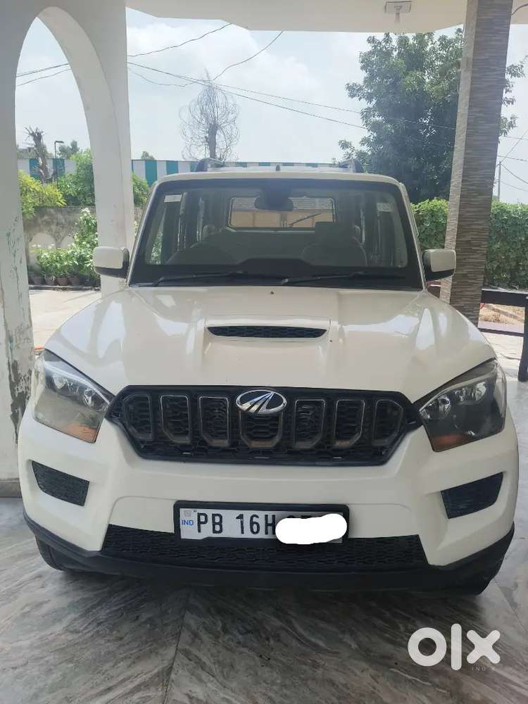 Mahindra Scorpio S6 Plus 2018