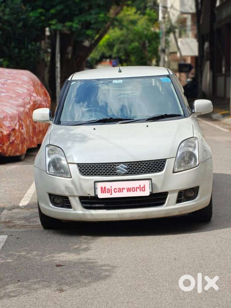 Maruti Suzuki Swift Vvt Zxi, 2012, Petrol
