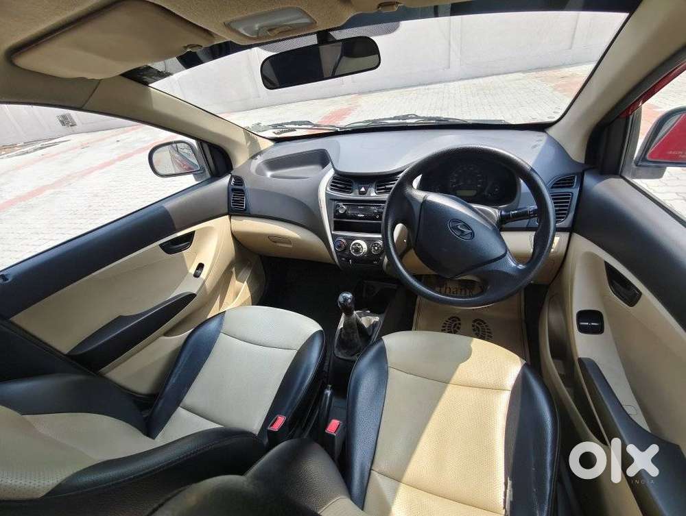 Hyundai Eon Era +, 2017, Petrol