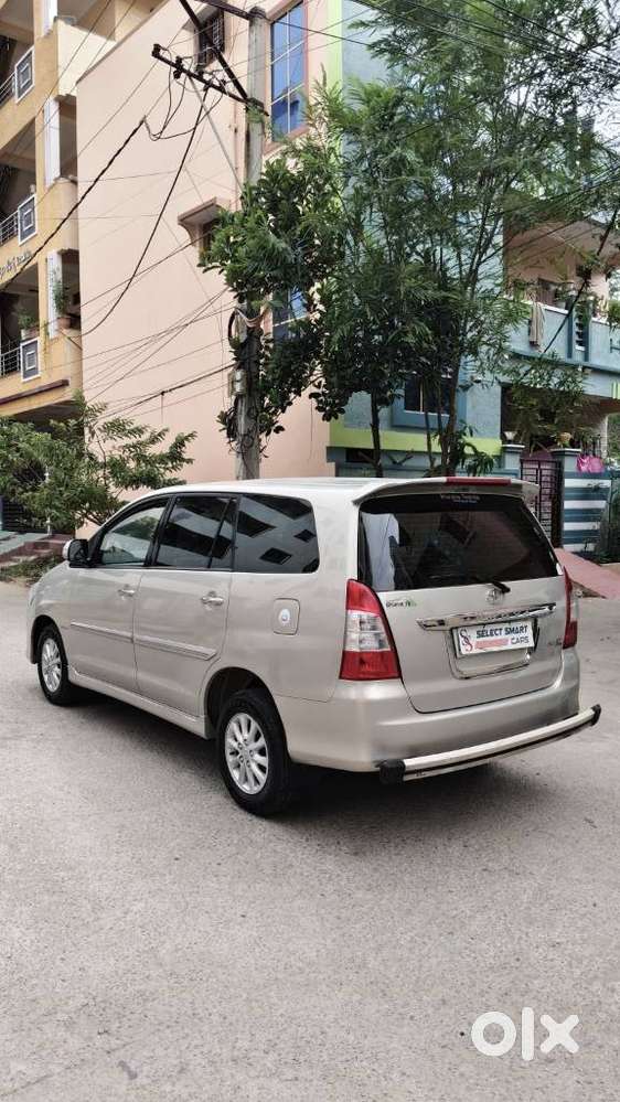 Toyota Innova 2.5 V 7 Str, 2013, Diesel