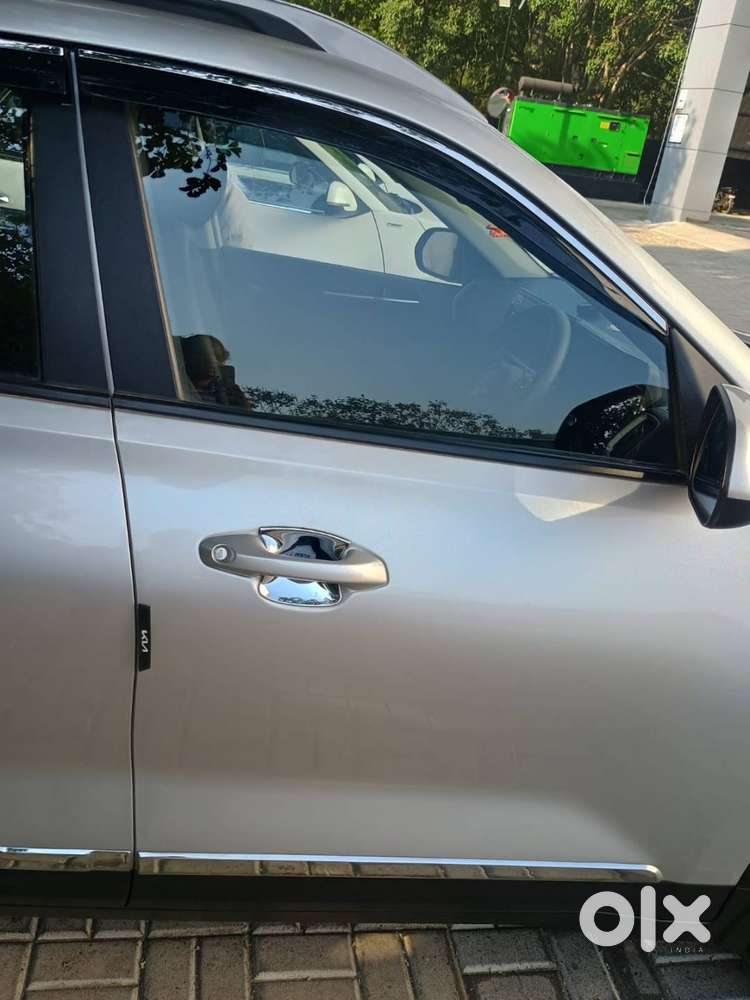 Kia Sonet 2024 Petrol 21000 Km Driven