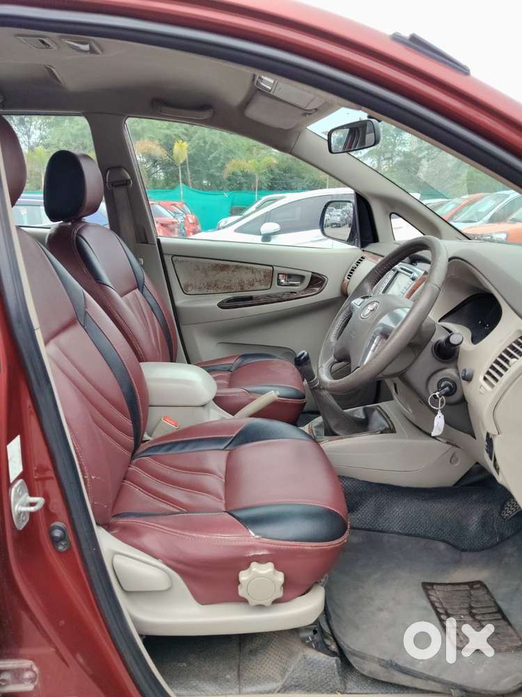 Toyota Innova 2.5 V 7 Str, 2014, Diesel