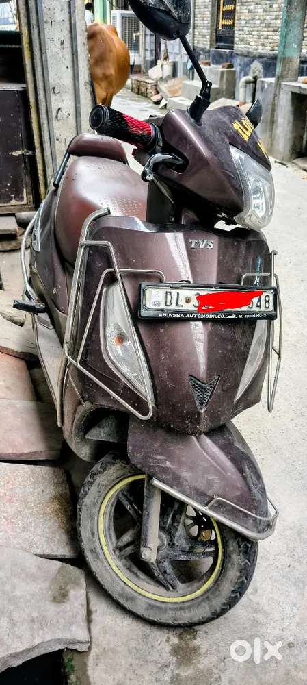 Jupiter ZX Bluetooth connected new condition disc break - Scooters