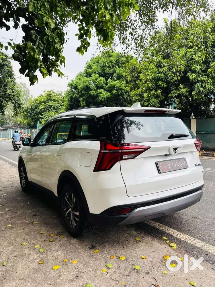 Mahindra Xuv700 2.2 Ax 5 Diesel At 7 Str, 2023, Diesel