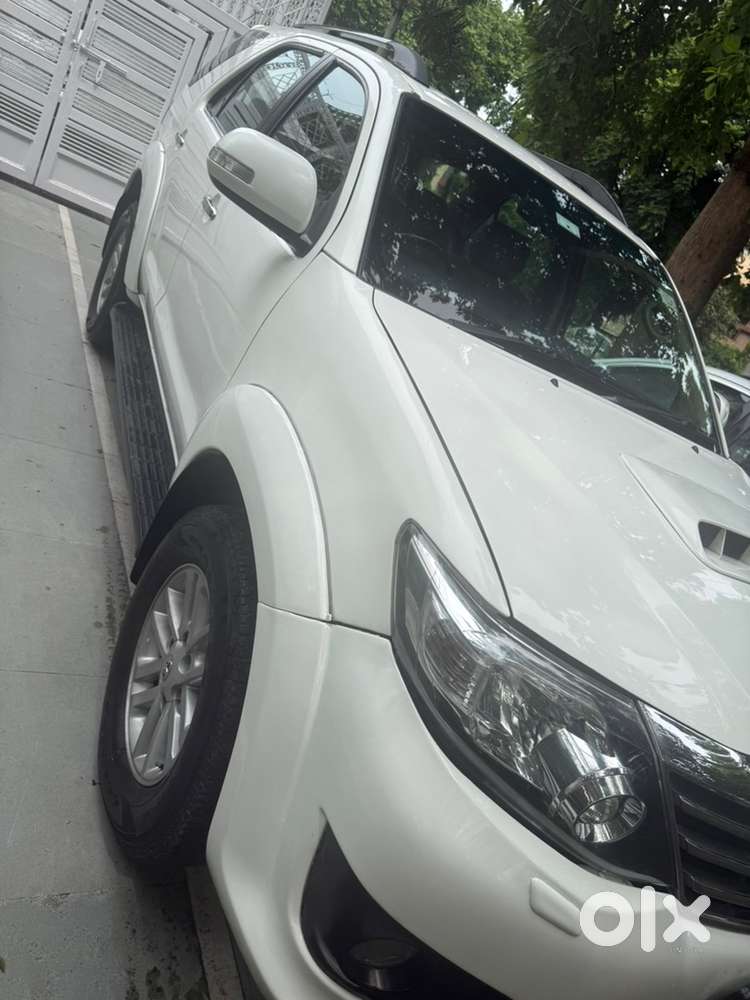 Toyota Fortuner Diesel 2014