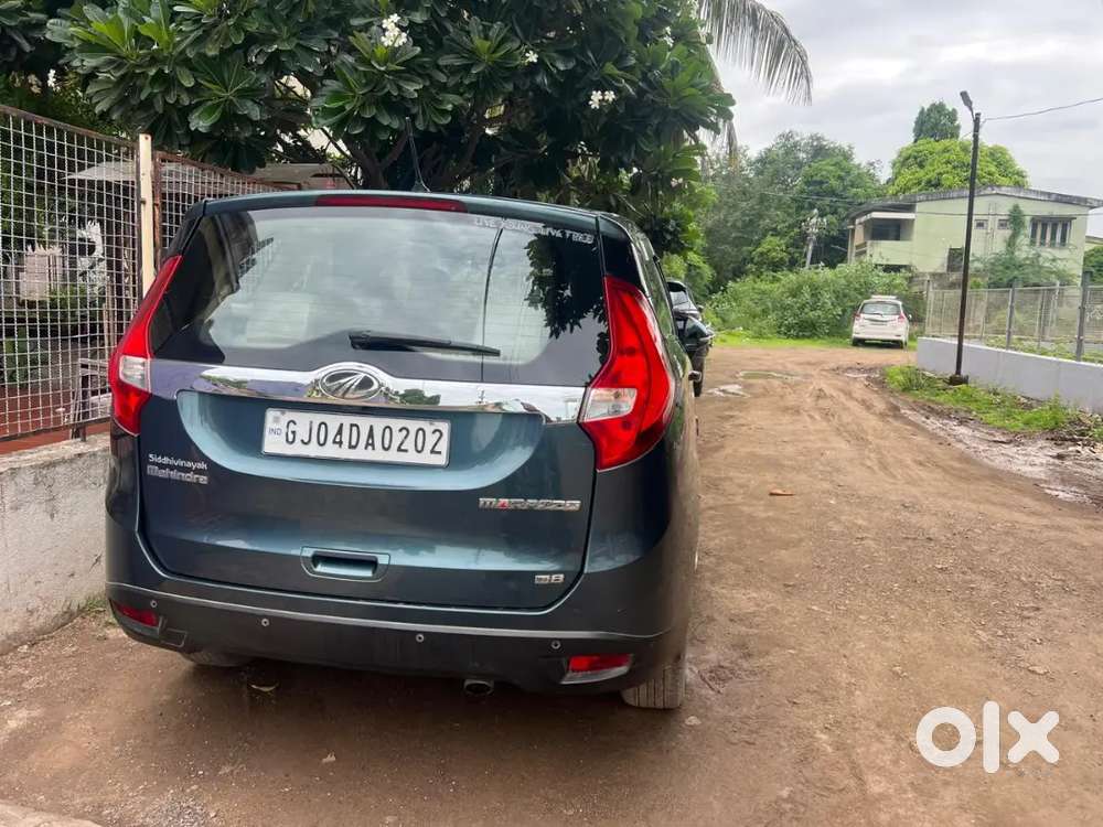 Mahindra Marazzo 2018 Diesel 132000 Km Driven