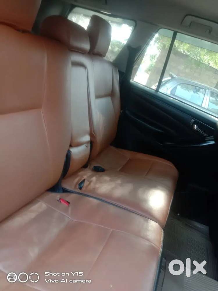 Toyota Innova Crysta 2019
