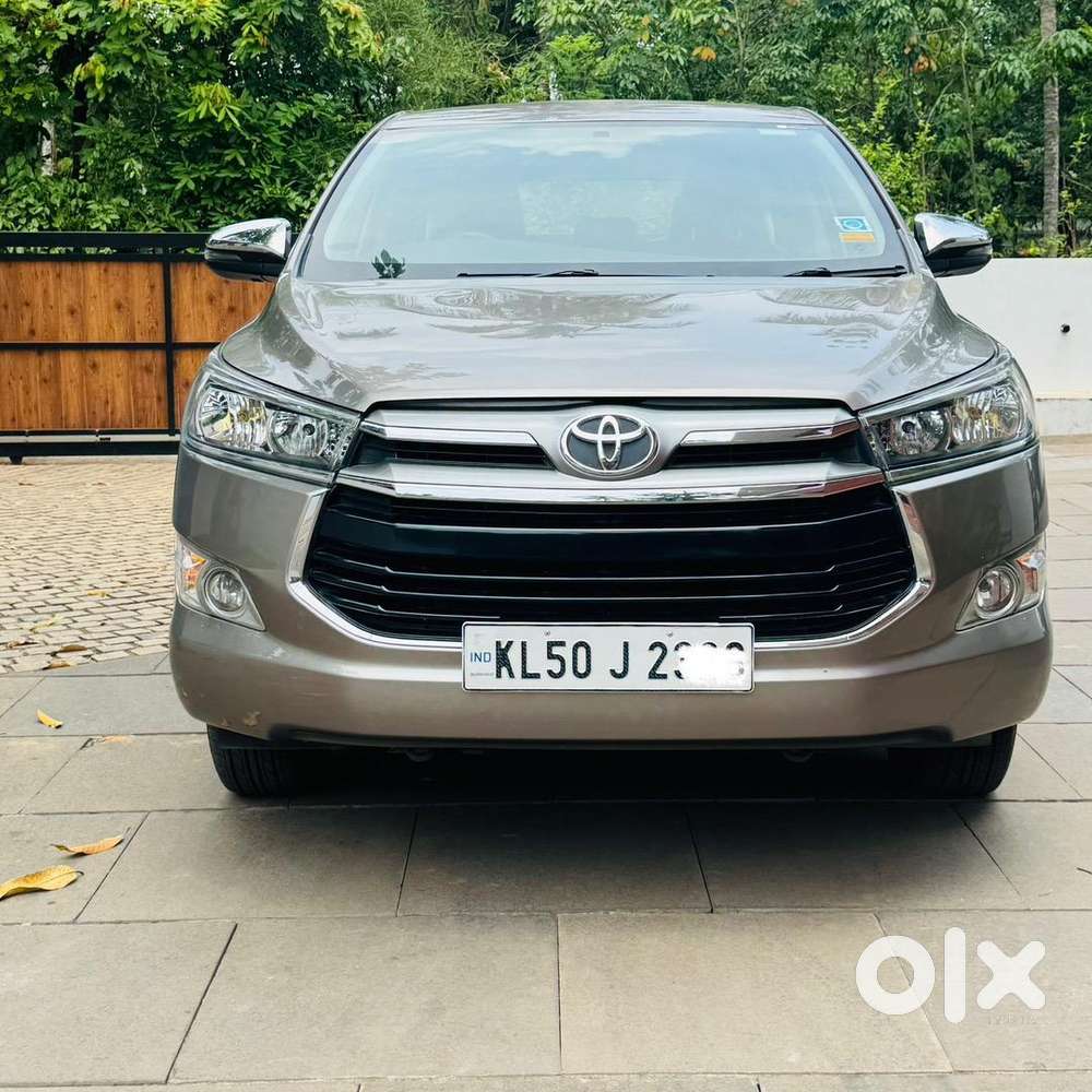 Toyota Innova Crysta 2020 Diesel Well Maintained