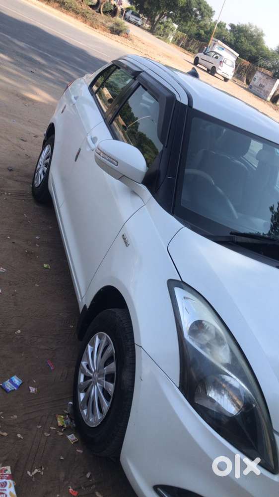 Maruti Suzuki Swift Dzire 2015 Diesel Well Maintained