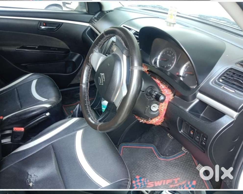 Maruti Suzuki Swift Vxi 1.2 Abs Bs-iv, 2013, Petrol