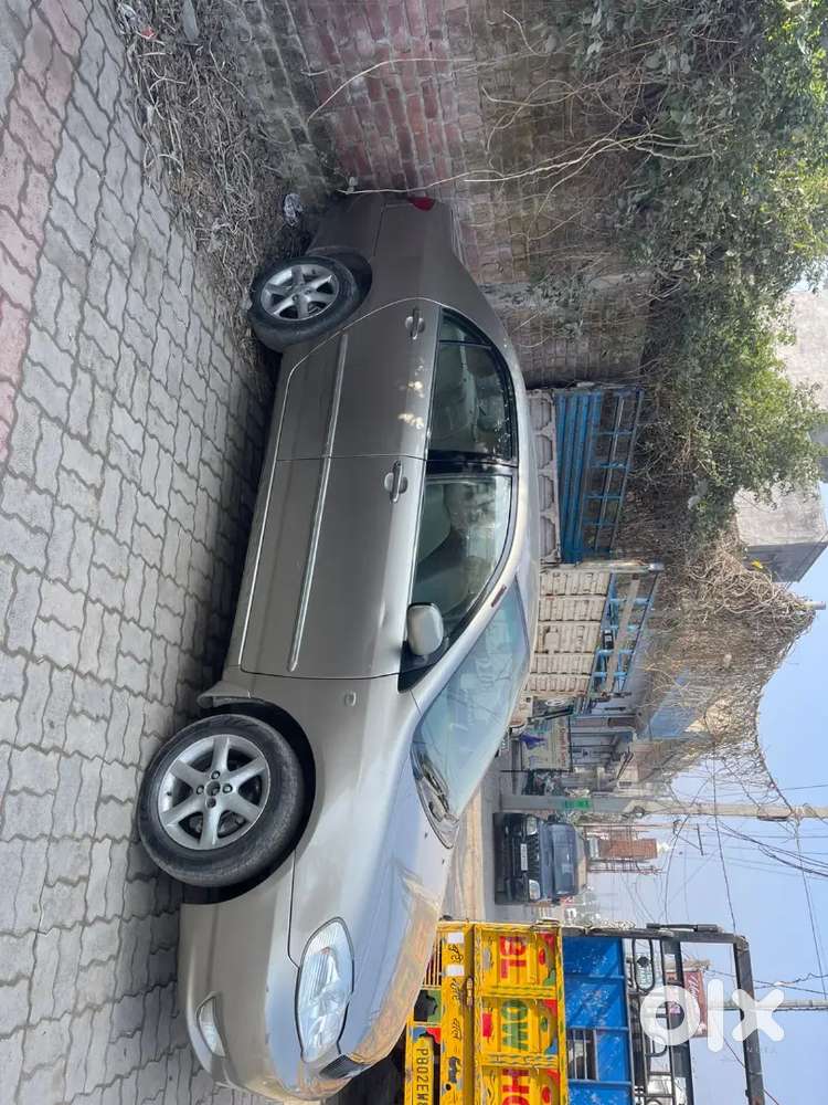 Toyota Corolla Altis 2005