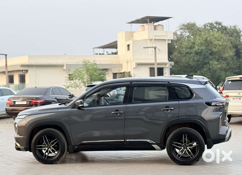 Maruti Suzuki Grand Vitara 1.5 Delta Smart Hybrid At, 2023, Petrol