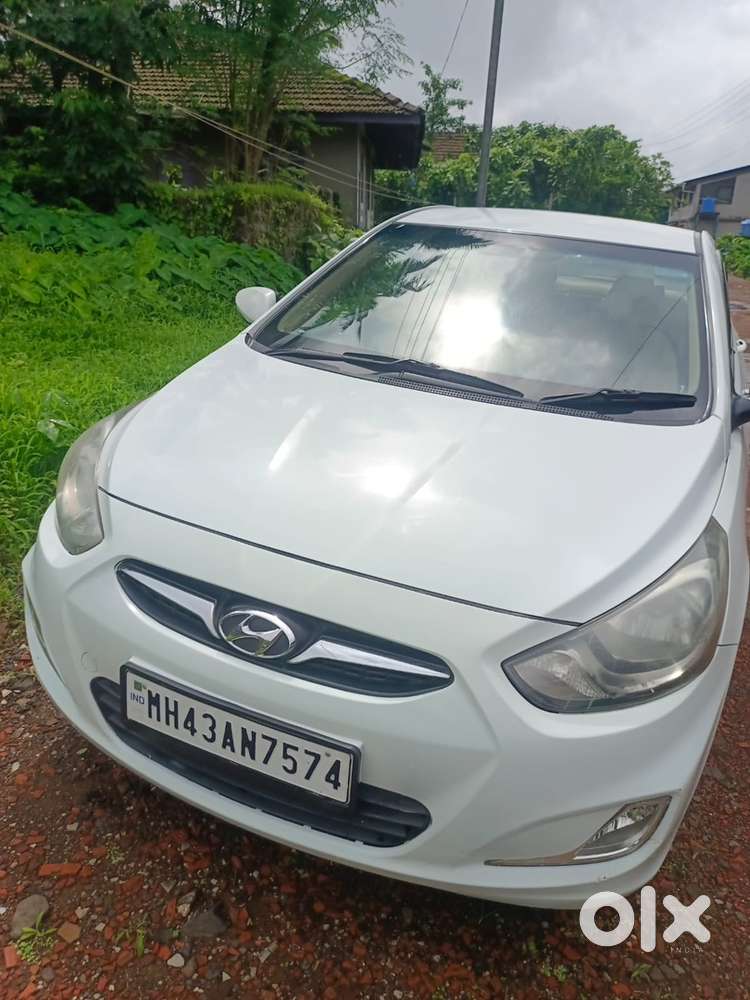 Hyundai Fluidic Verna 2013 Petrol Well Maintained