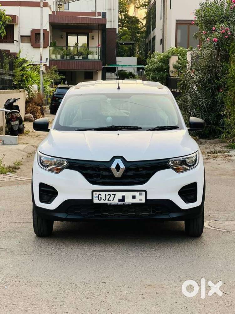 Renault Triber Rxl, 2024, Petrol
