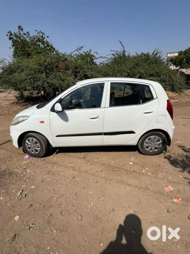 Hundai 10 Megna 1.1 Petrol+cng 1012 (12month)