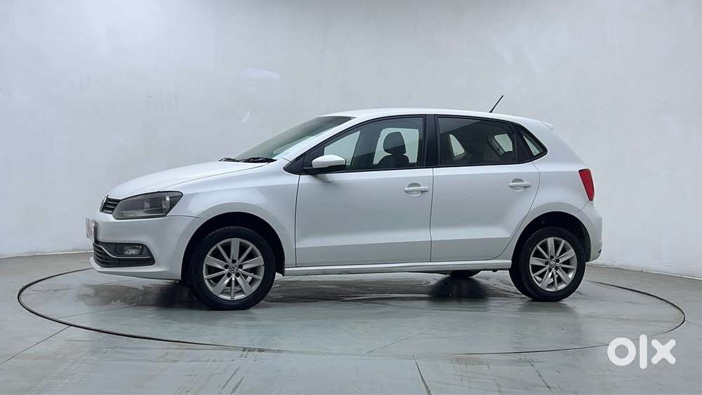 Volkswagen Polo Petrol Highline 1.2l, 2016, Petrol